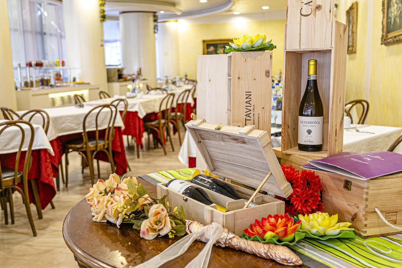 Hotel Metropolitan Bellaria-Igea Marina Zewnętrze zdjęcie
